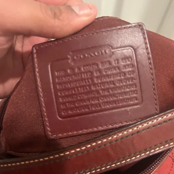 Red Coach Signature-Pattern Shoulder Bag - Picture 5 of 6